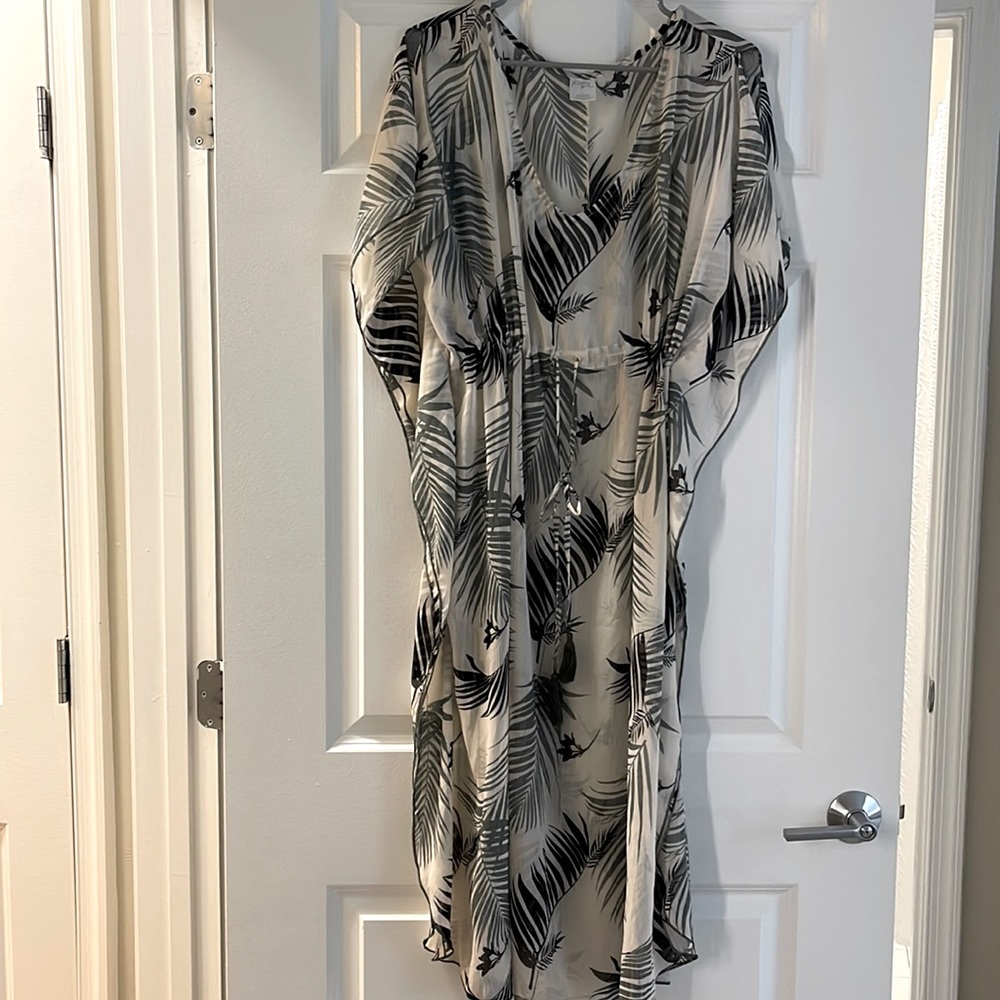 Beach coverup palm trees